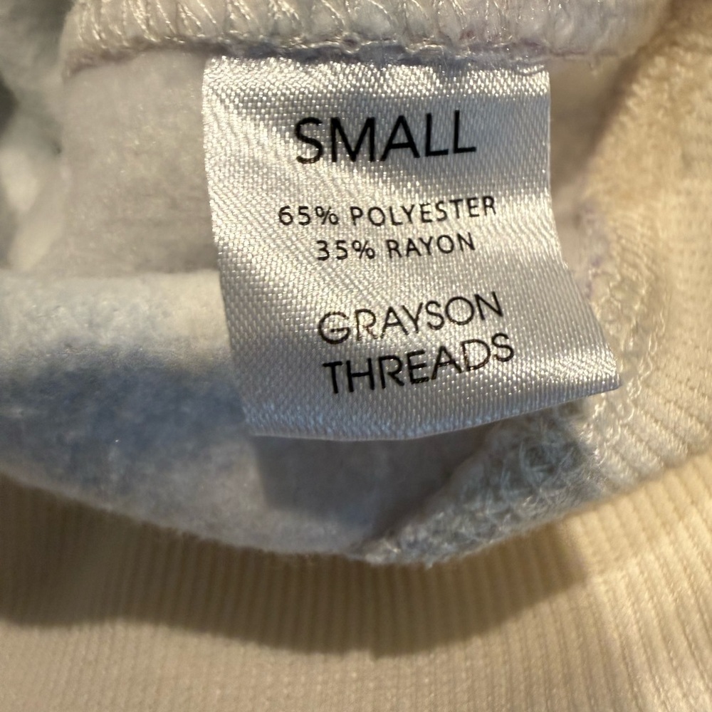 EUC. Grayson Threads Tie-Dye Sweatshirt. PTP 22”, Length 24” - Picture 4 of 4